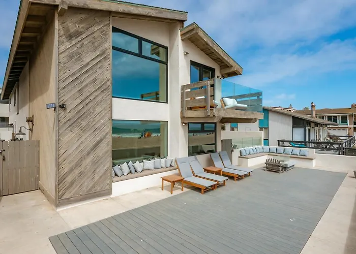 Luxury Modern Designer Beach House On Sand W/ Pool